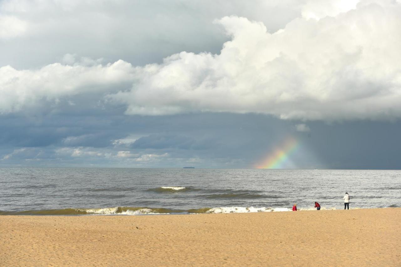 Ostend Sea View Apartment Экстерьер фото